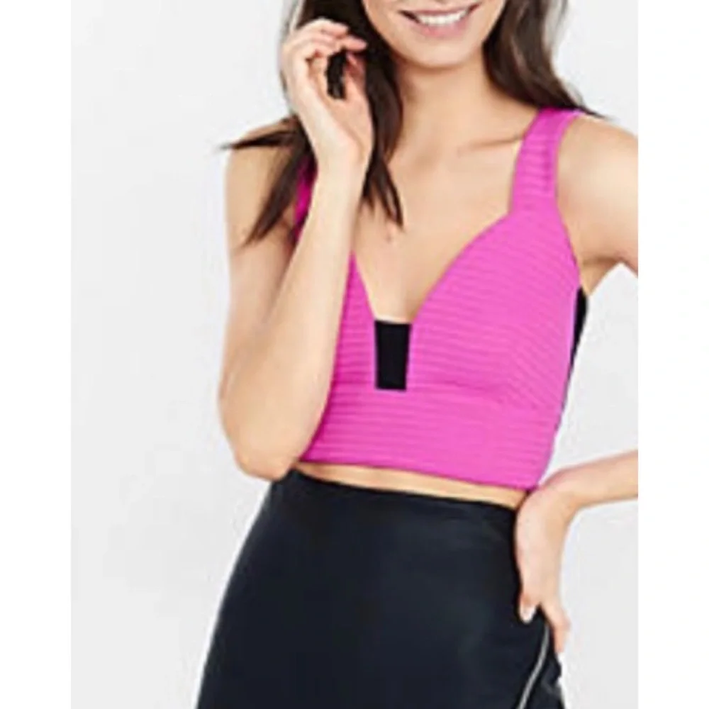 Express Hot Pink Crop Top Size Small - Picture 1 of 9